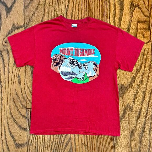 Funny Mount Rushmore Butts Joke Tourist T Shirt - Picture 1 of 4